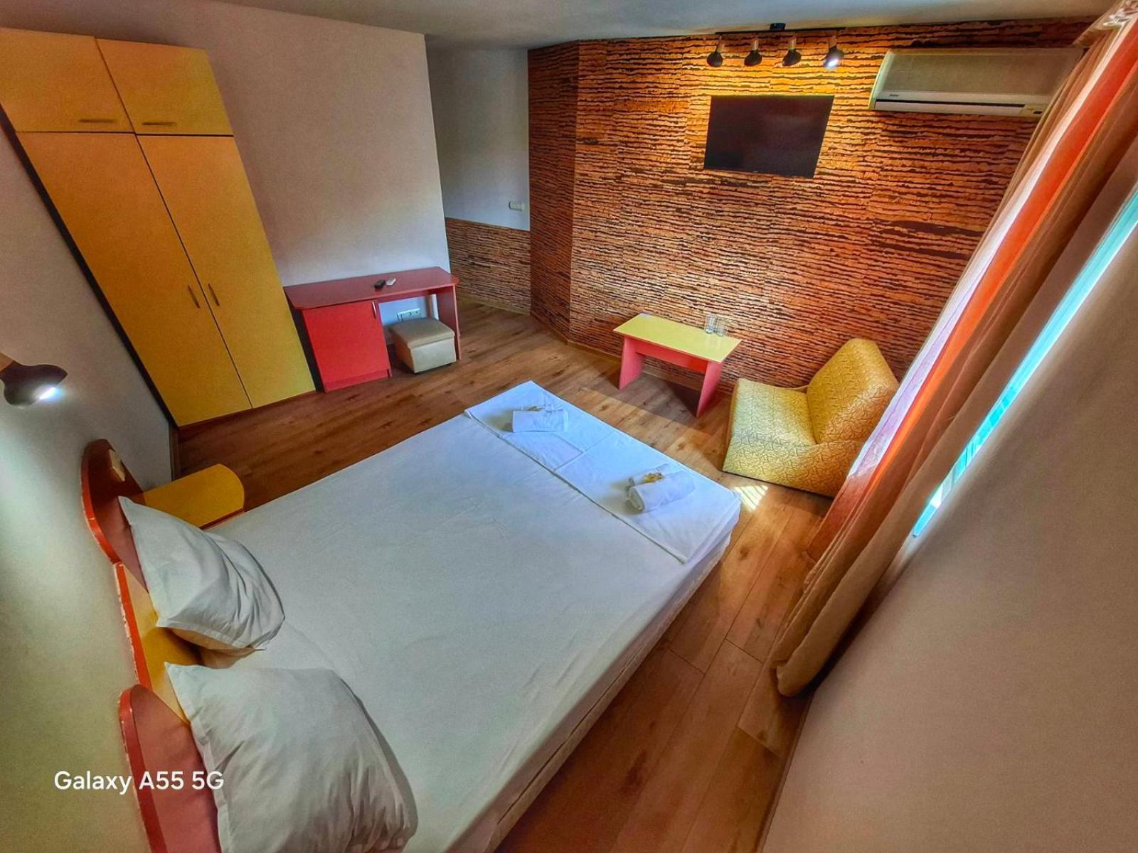 Korona Hotel 블라고에프그라드 외부 사진